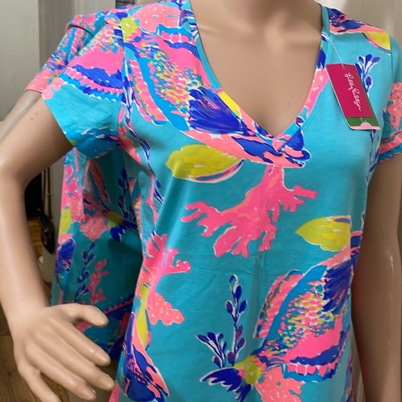 Lilly Pulitzer Michelle V-Neck top schorely blue and pink - Picture 3 of 15